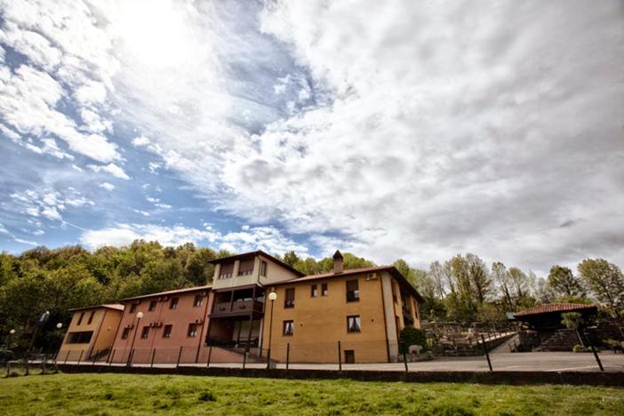 Hotel & Spa Villa De Mestas Mestas De Con Kültér fotó